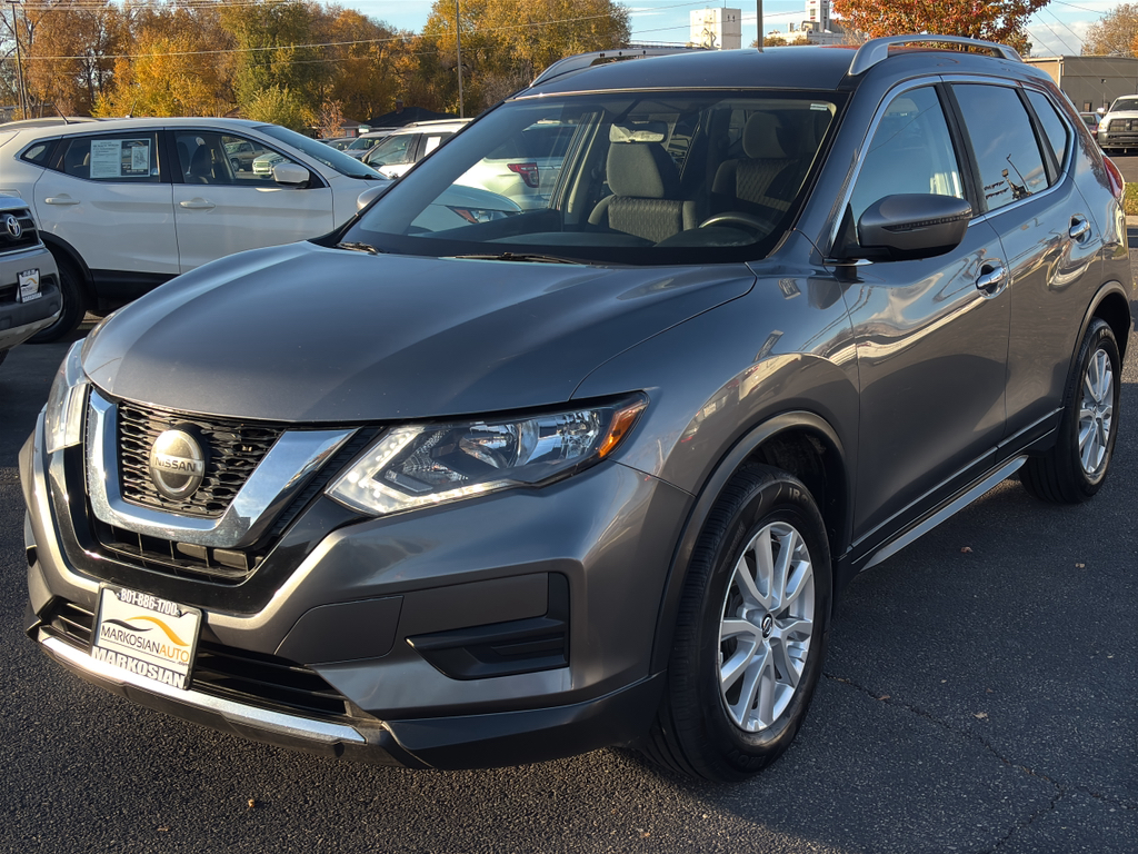 2018 Nissan Rogue SV Sport Utility 4D