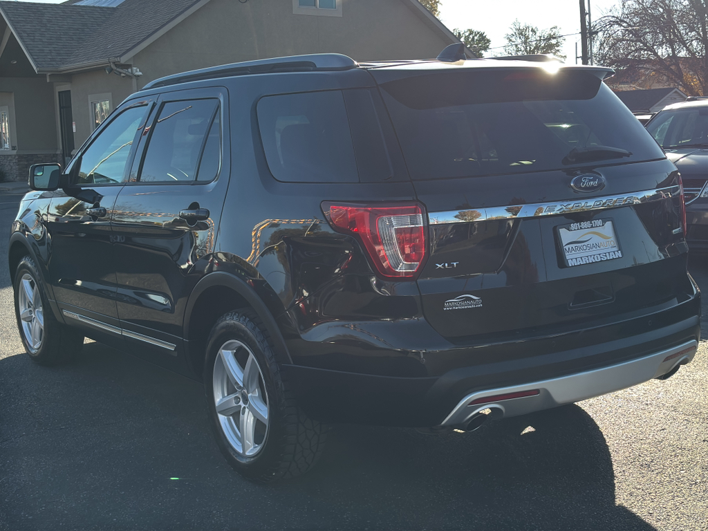 2016 Ford Explorer XLT Sport Utility 4D