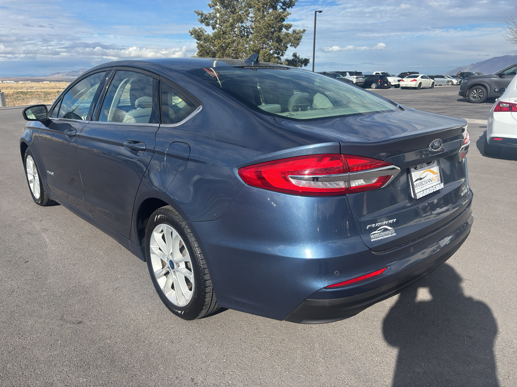 2019 Ford Fusion SE Hybrid Sedan 4D