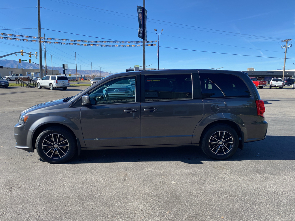 2018 Dodge Grand Caravan Passenger SXT Minivan 4D