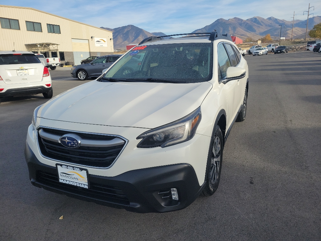 2022 Subaru Outback Premium Wagon 4D