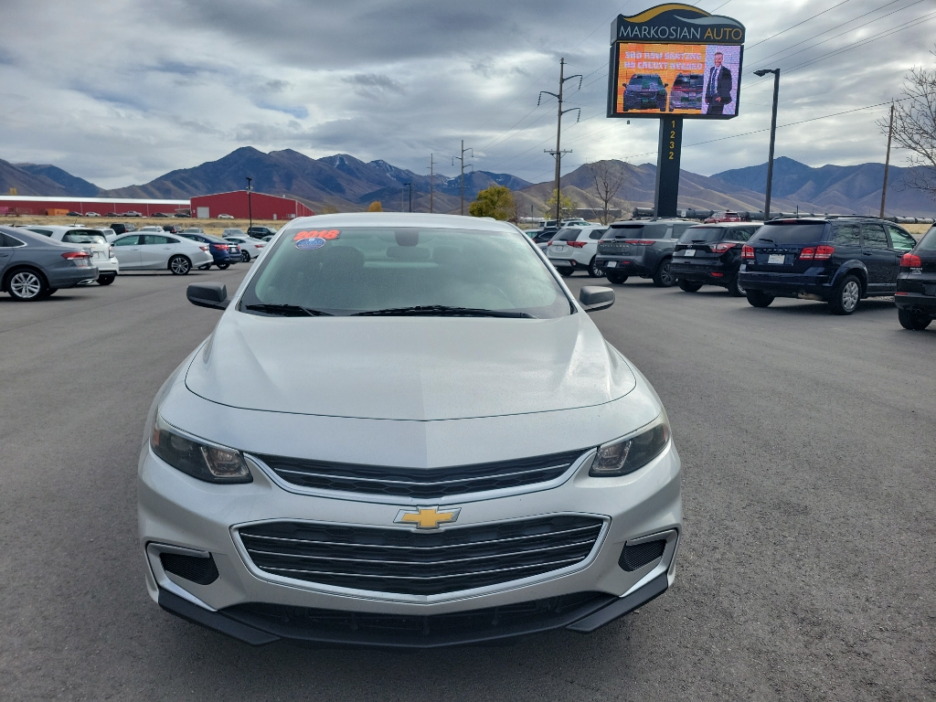 2018 Chevrolet Malibu LS Sedan 4D