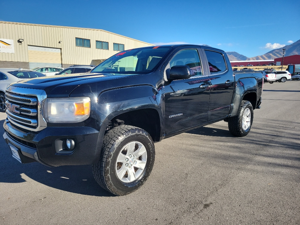 2018 GMC Canyon Crew Cab SLE Pickup 4D 5 ft