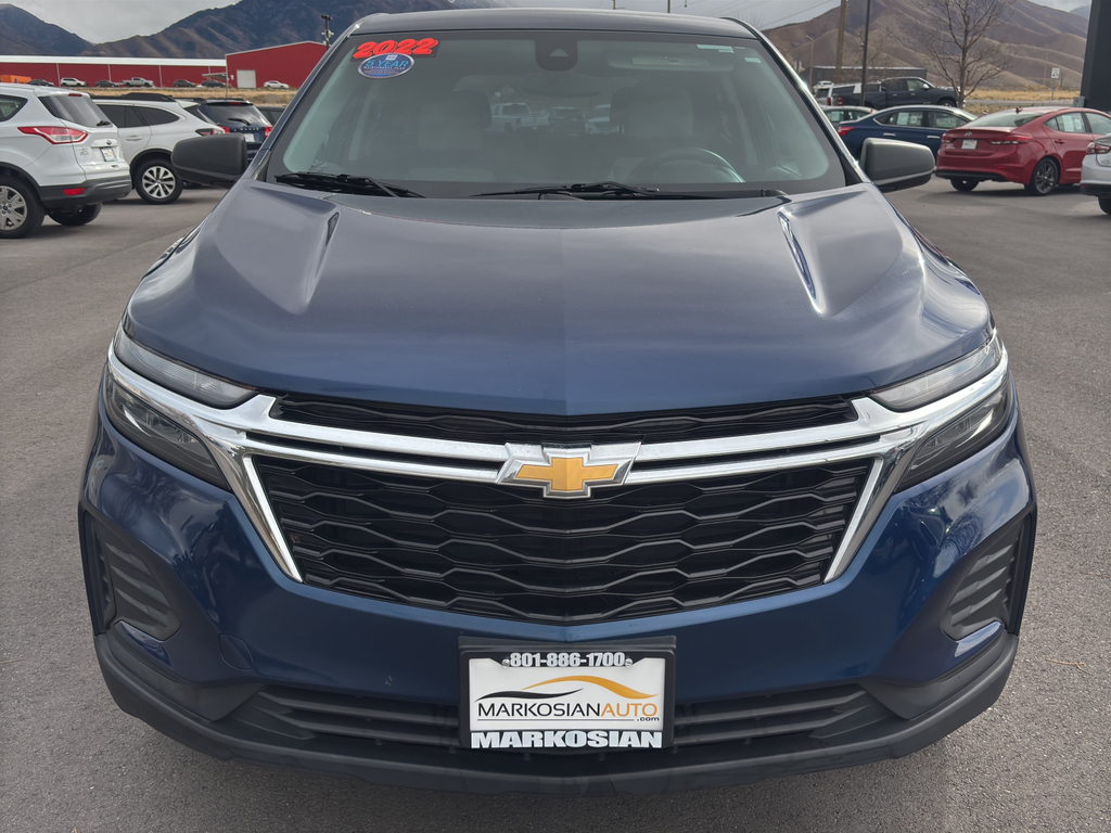 2022 Chevrolet Equinox LS Sport Utility 4D