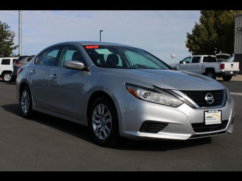 2017 Nissan Altima S