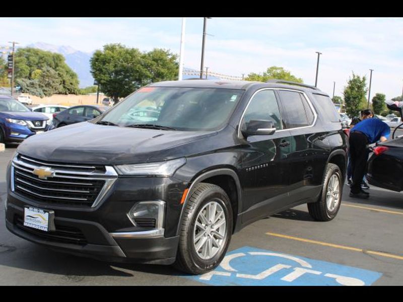 2023 Chevrolet Traverse LT Sport Utility 4D