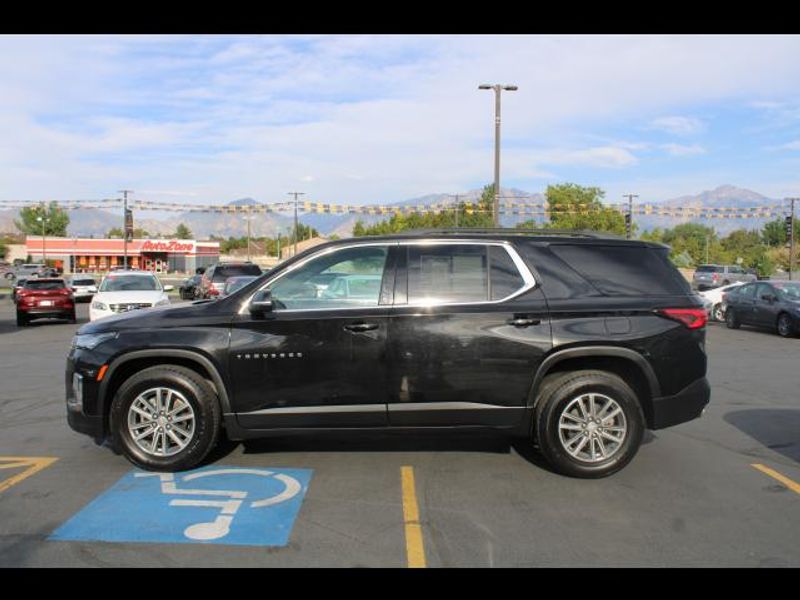 2023 Chevrolet Traverse LT Sport Utility 4D