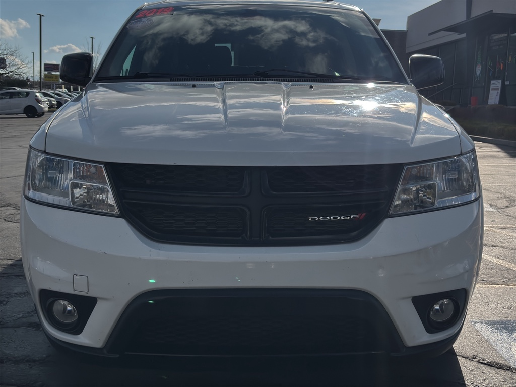 2019 Dodge Journey SE Sport Utility 4D