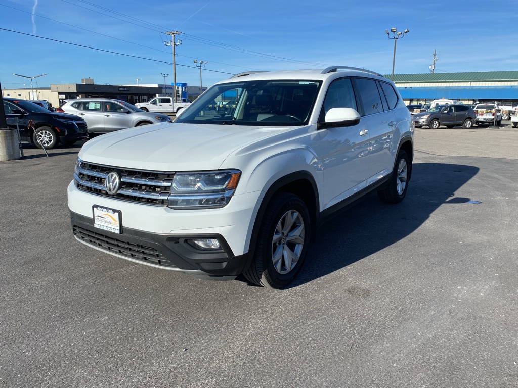2018 Volkswagen Atlas SE w/Tech Pkg Sport Utility 4D