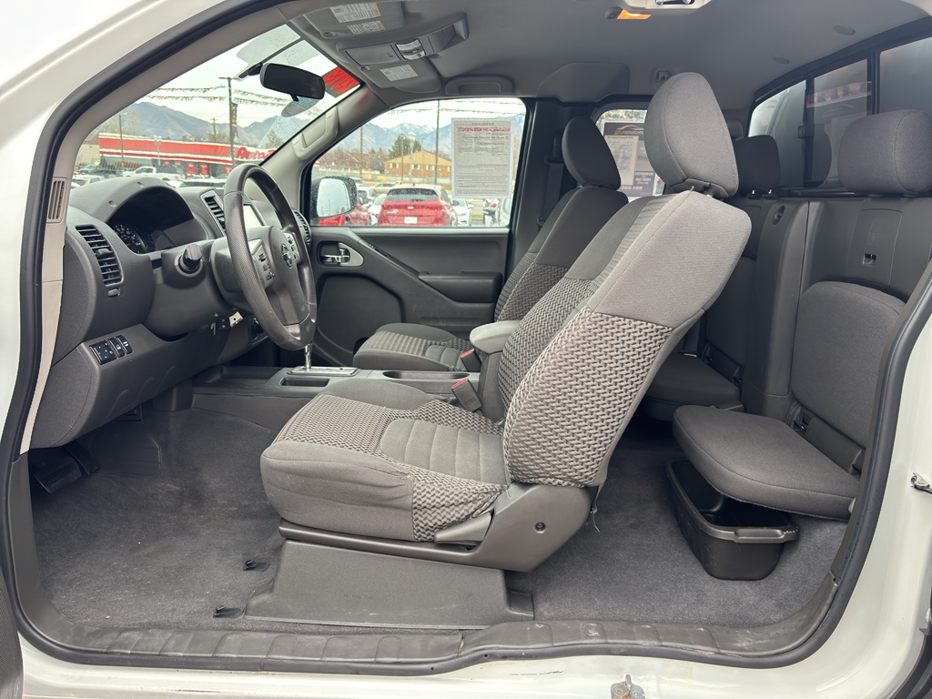 2019 Nissan Frontier SV - Photo 12