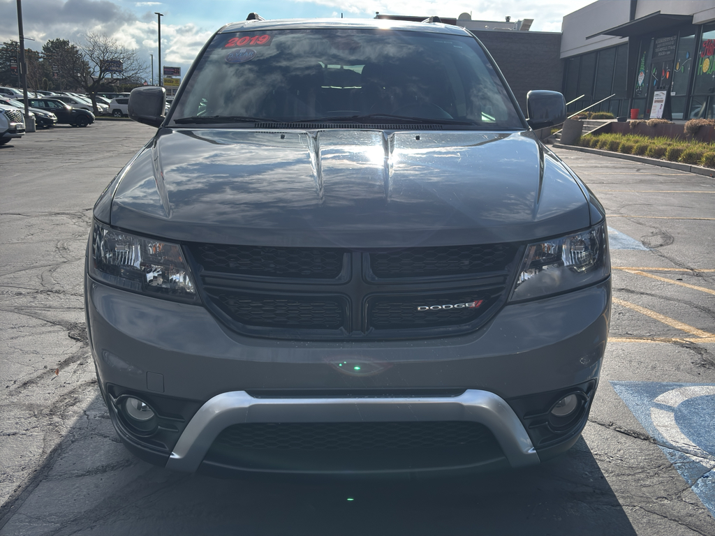 2019 Dodge Journey Crossroad Sport Utility 4D