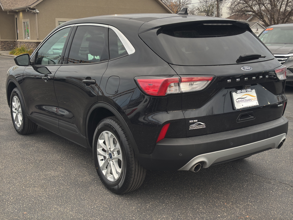2021 Ford Escape SE Sport Utility 4D