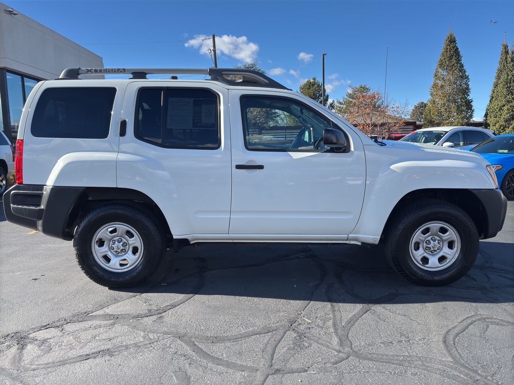 2015 Nissan Xterra X photo 4