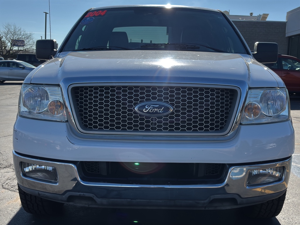 2004 Ford F150 SuperCrew Cab Lariat Pickup 4D 5 1/2 ft
