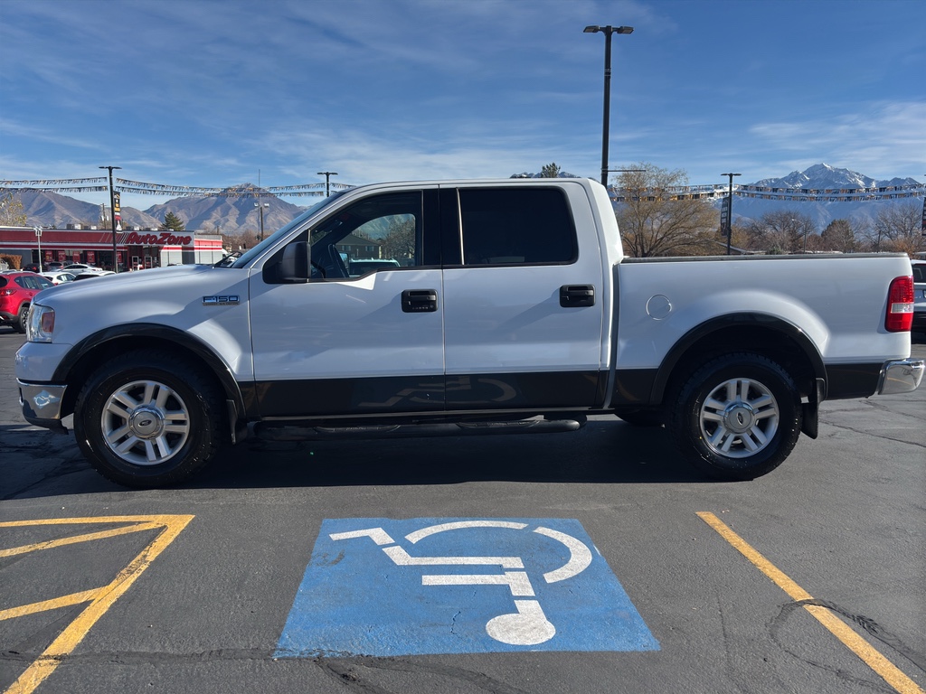2004 Ford F150 SuperCrew Cab Lariat Pickup 4D 5 1/2 ft