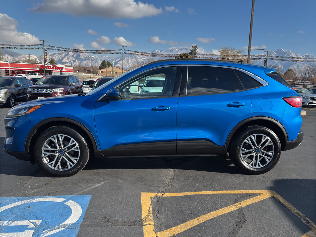 2020 Ford Escape SEL Sport Utility 4D