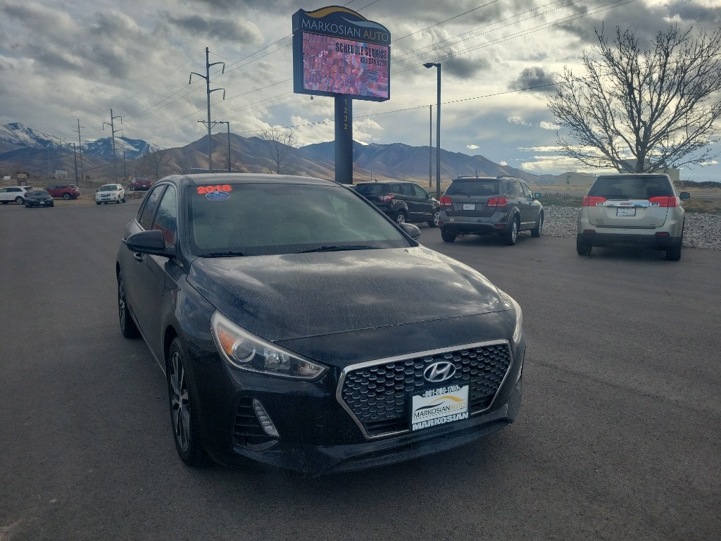 2018 Hyundai Elantra GT GT's photo