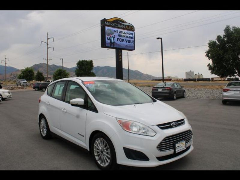 2015 Ford C-Max SE's photo