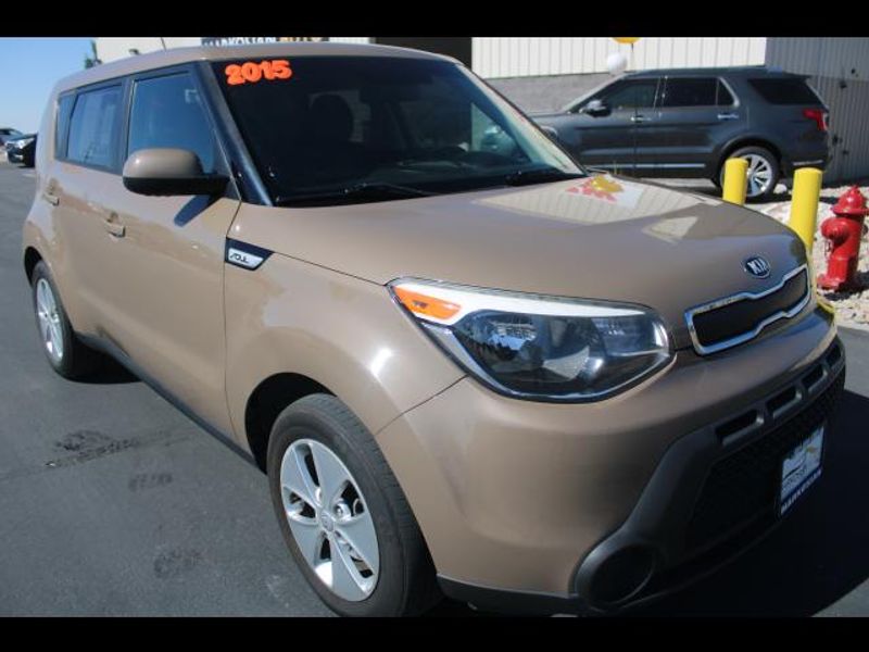 2015 Kia Soul Base's photo