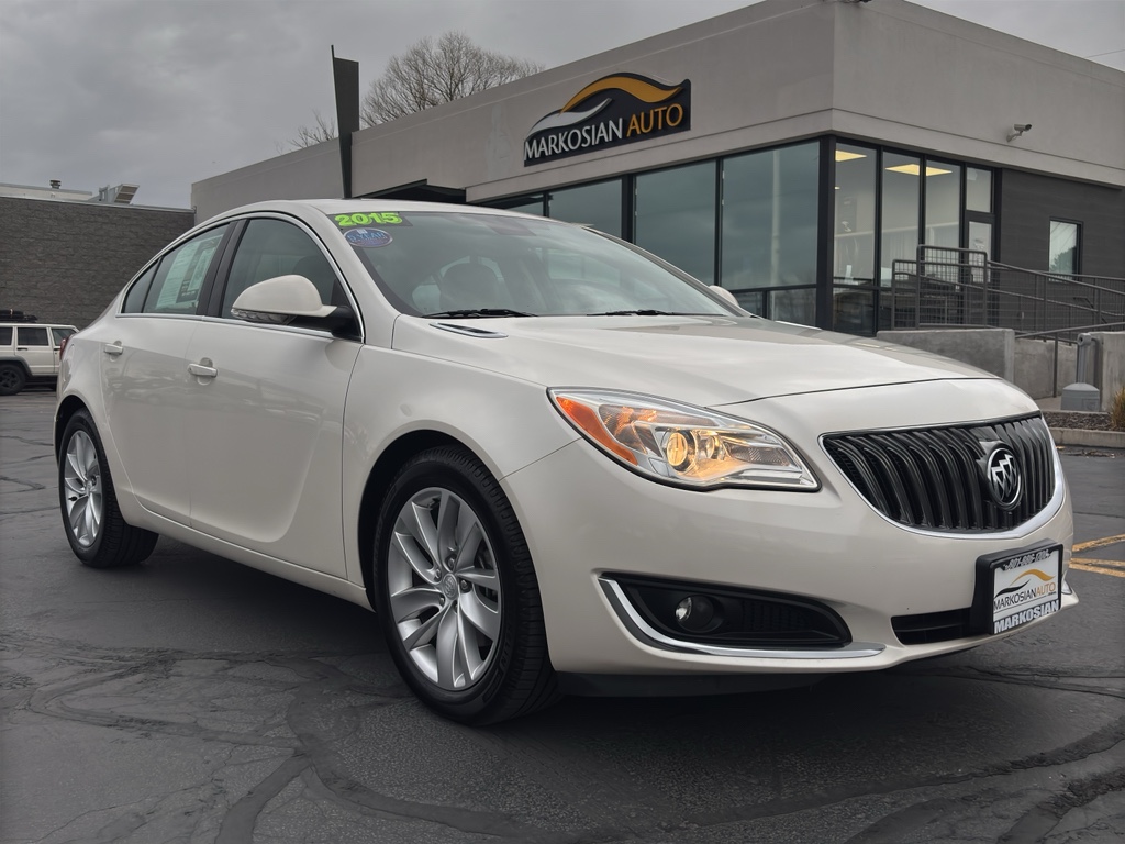2015 Buick Regal Premium 1's photo