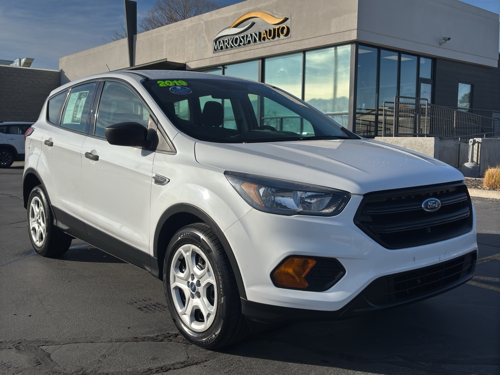2019 Ford Escape S