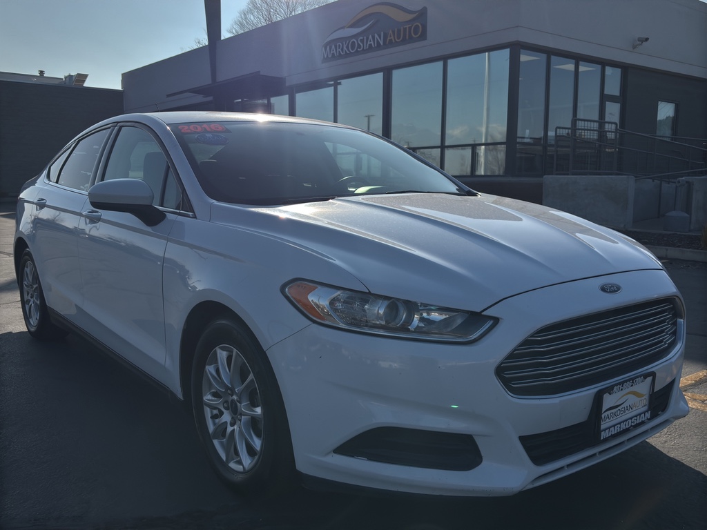 2016 Ford Fusion S