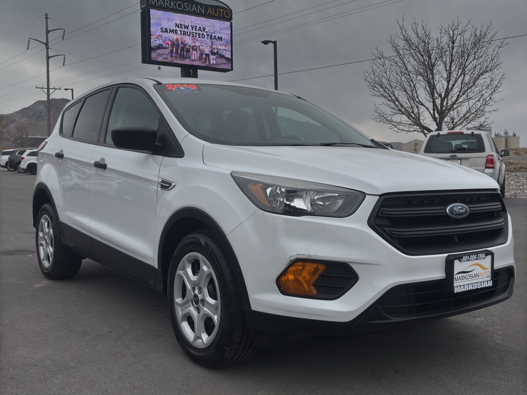 2019 Ford Escape S