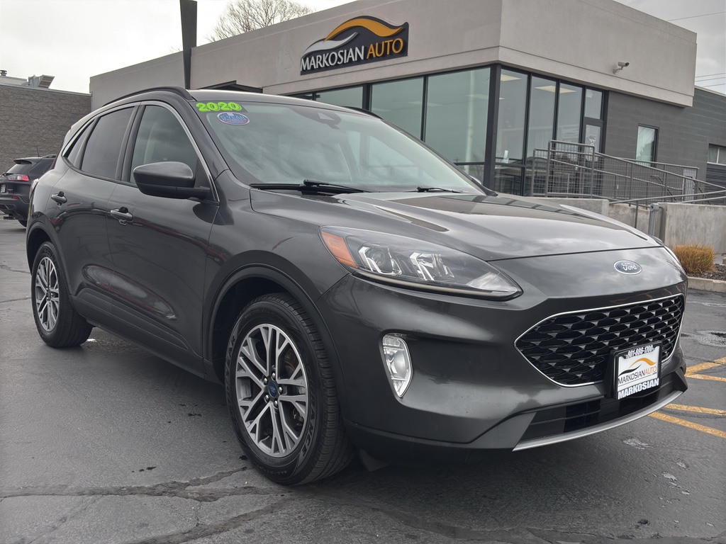 2020 Ford Escape SEL