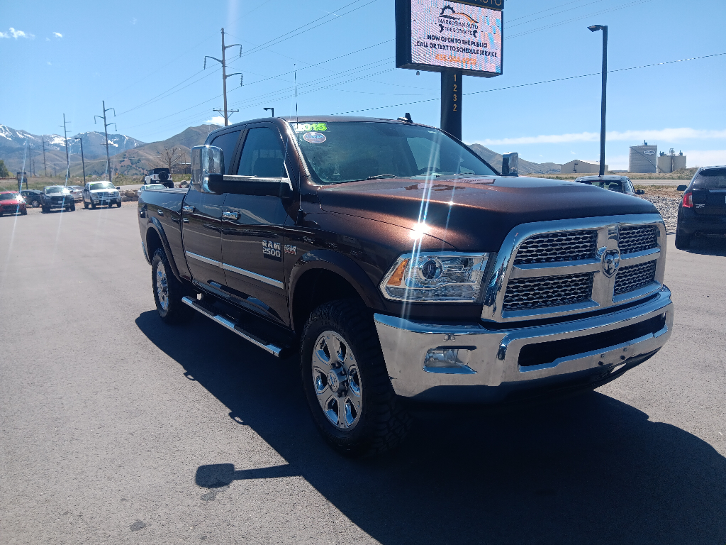 2015 RAM 2500 Laramie 4X4 Crew Cab SWB's photo