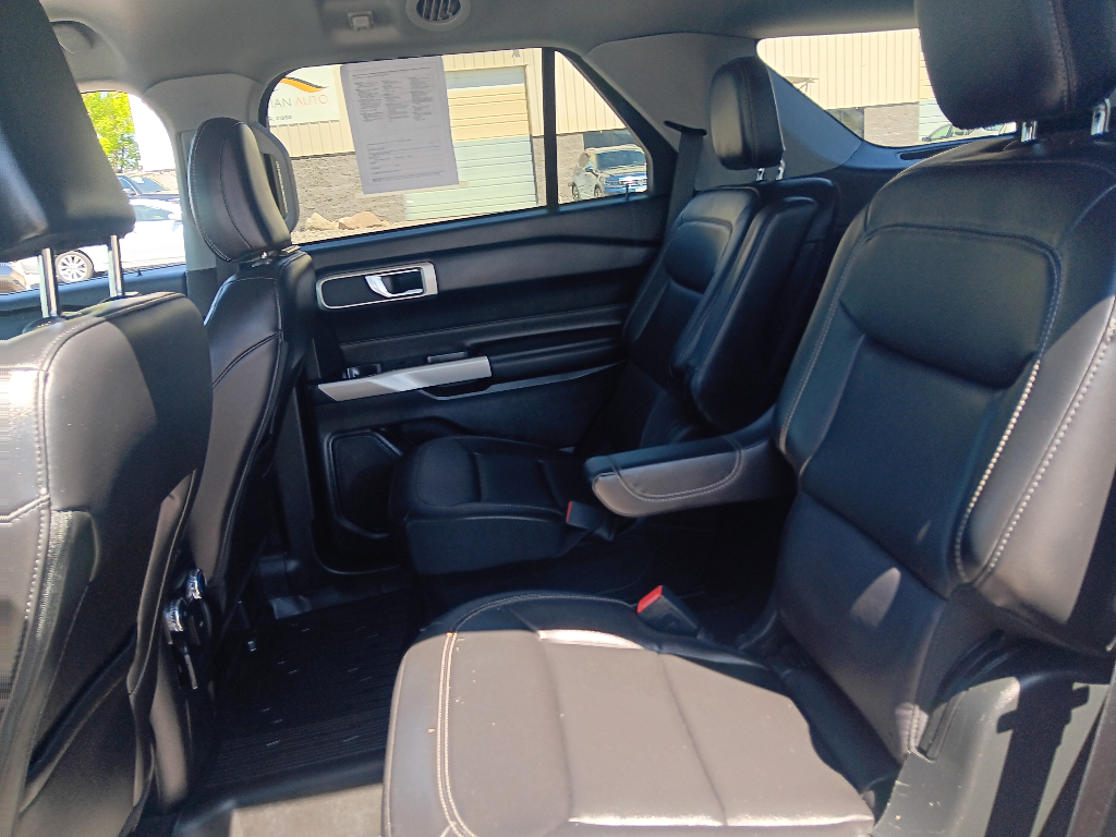 2022 Ford Explorer XLT - Photo 14