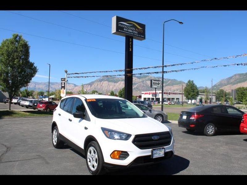 2018 Ford Escape S's photo