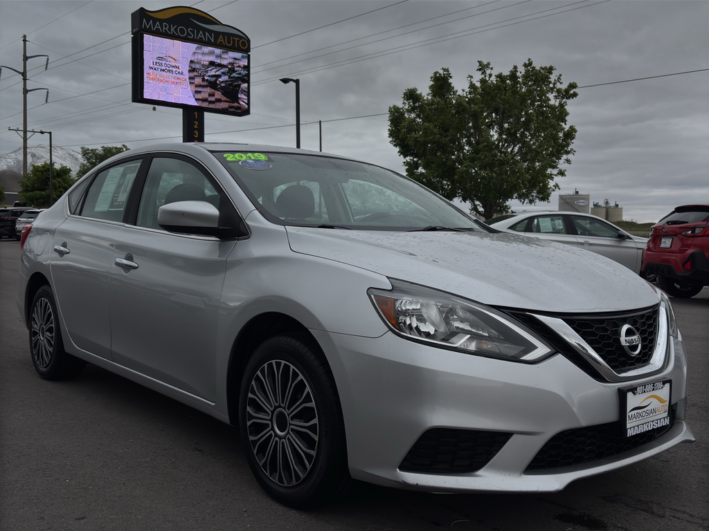 2019 Nissan Sentra S CVT's photo