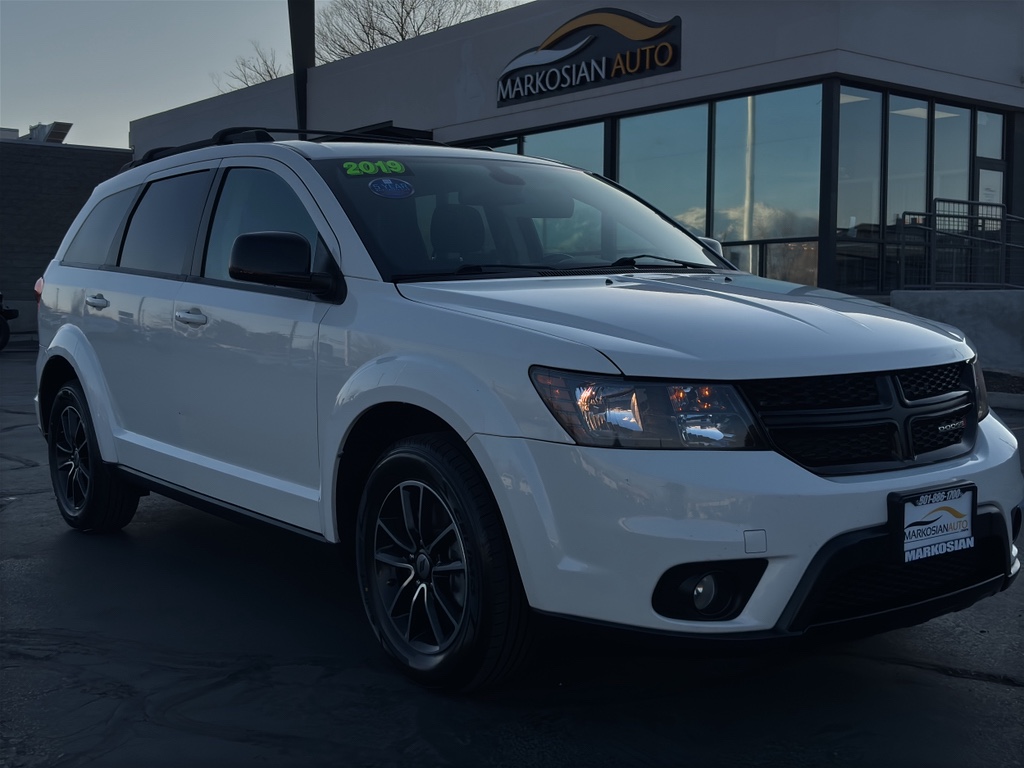 2019 Dodge Journey SE FWD's photo