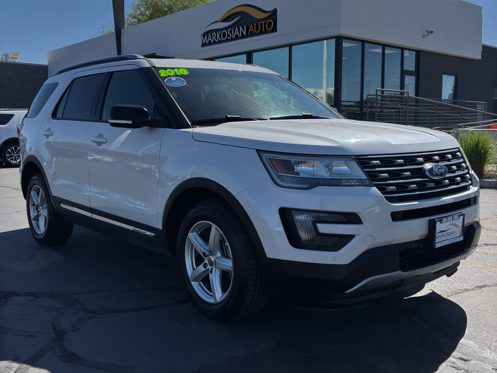 2016 Ford Explorer XLT 4WD's photo