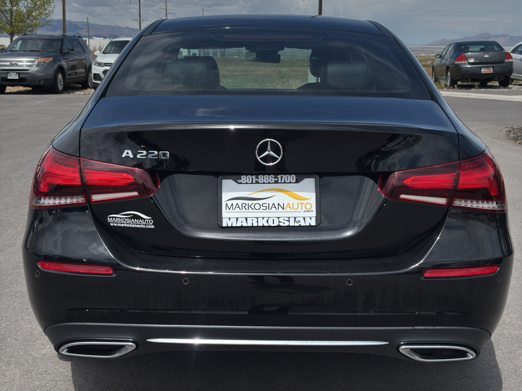2022 Mercedes-Benz A-Class A220 - Photo 6
