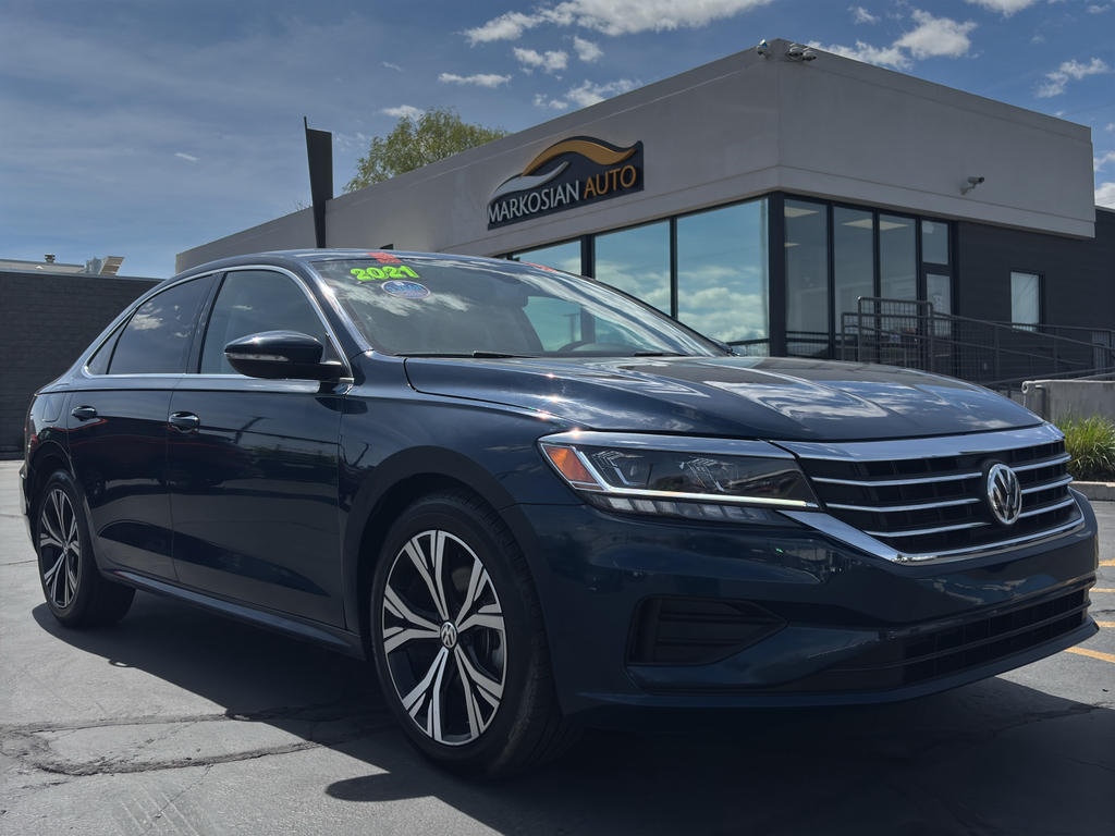 2021 Volkswagen Passat 2.0T SE Auto's photo