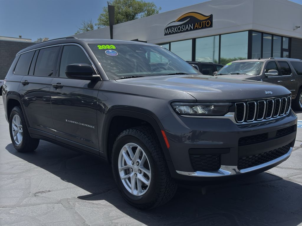 2023 Jeep Grand Cherokee L Laredo 4x4's photo