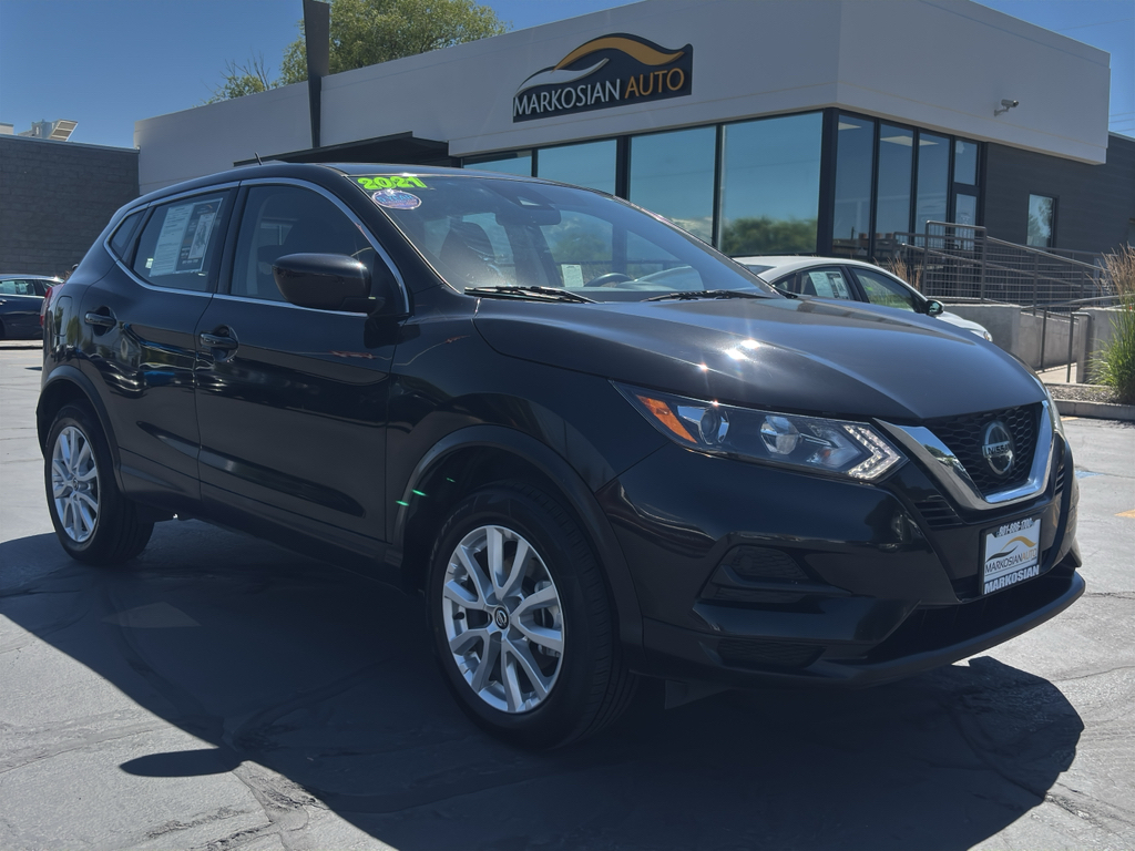 2021 Nissan Rogue Sport S FWD's photo