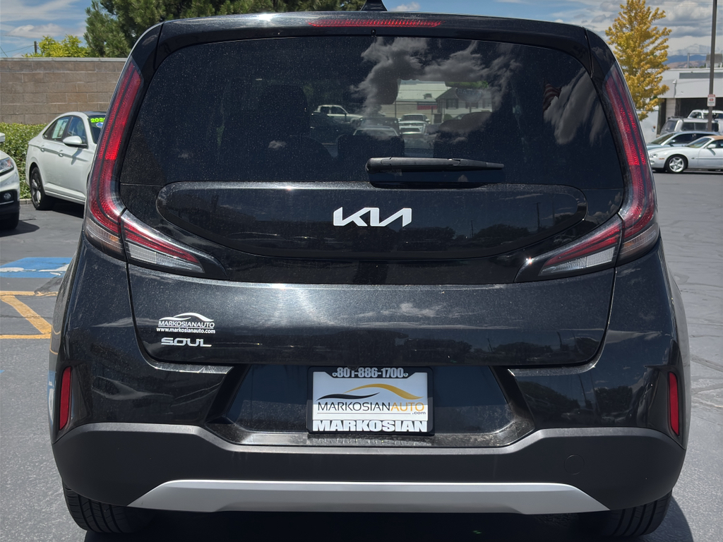 2024 Kia Soul LX - Photo 6
