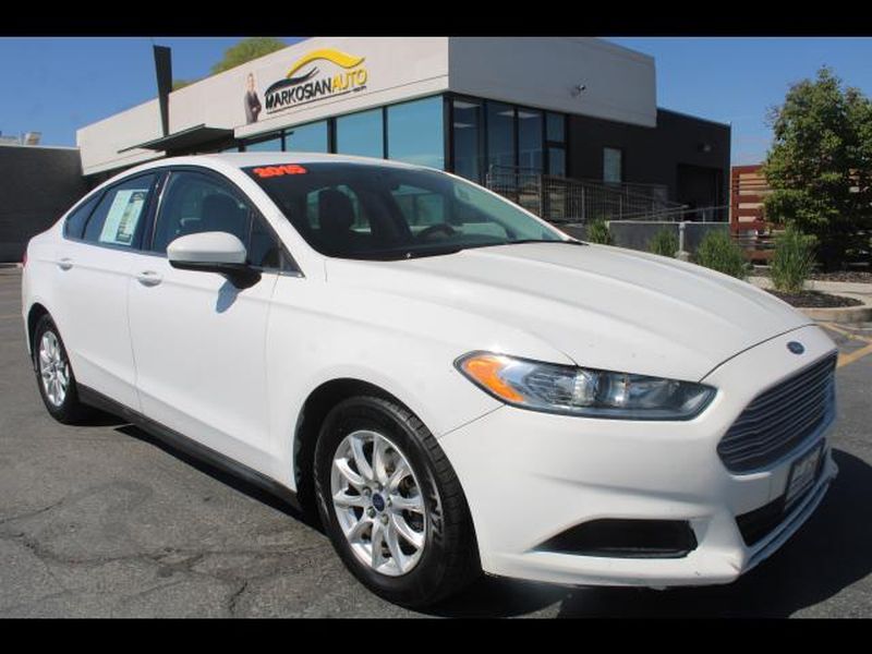 2015 Ford Fusion S FWD's photo
