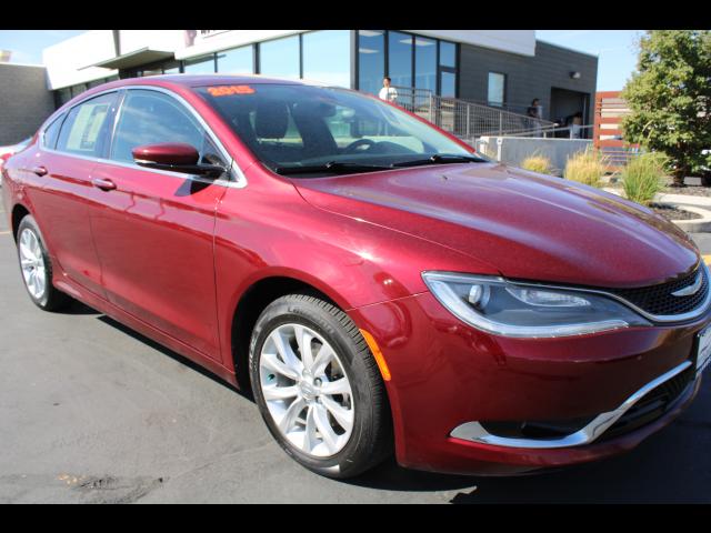 2015 Chrysler 200 C's photo