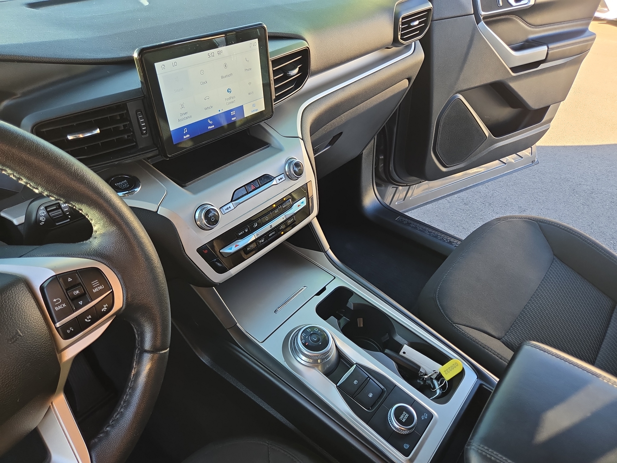 2022 Ford Explorer XLT - Photo 12