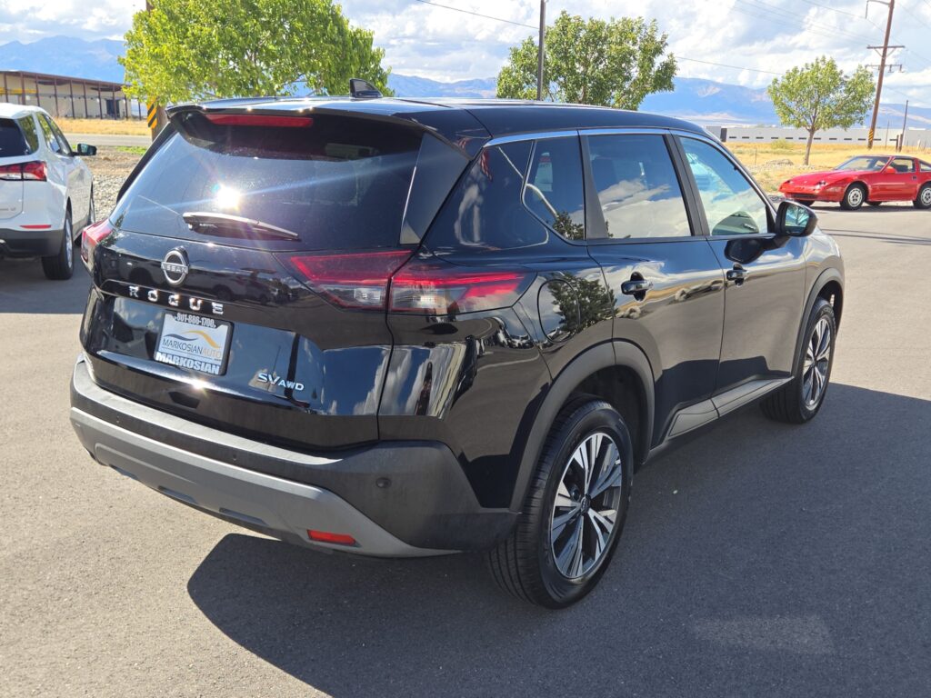 2023 Nissan Rogue SV - Photo 41