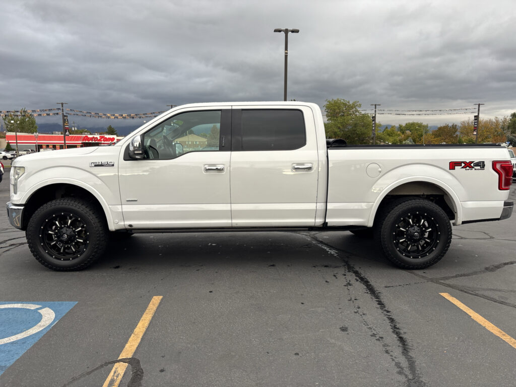 2015 Ford F150 SuperCrew Cab Lariat Pickup 4D 6 1/2 ft